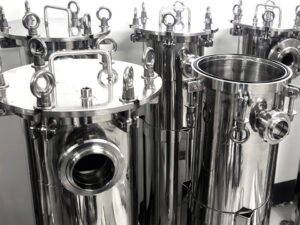 Техническое обслуживание корпуса фильтра для защиты мембран обратного осмоса