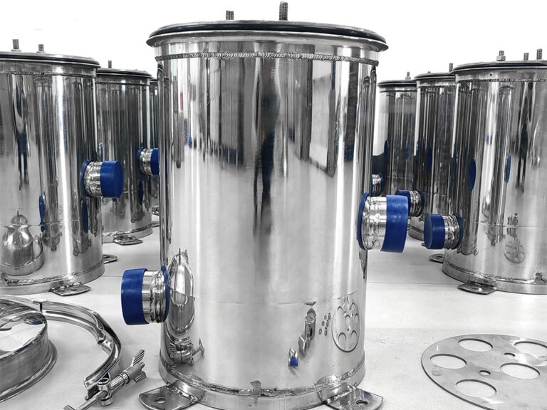 Stainless Housings for Commercial RO Skids in Hospital Systems 19 Stainless Housings for Commercial RO Skids in Hospital Systems